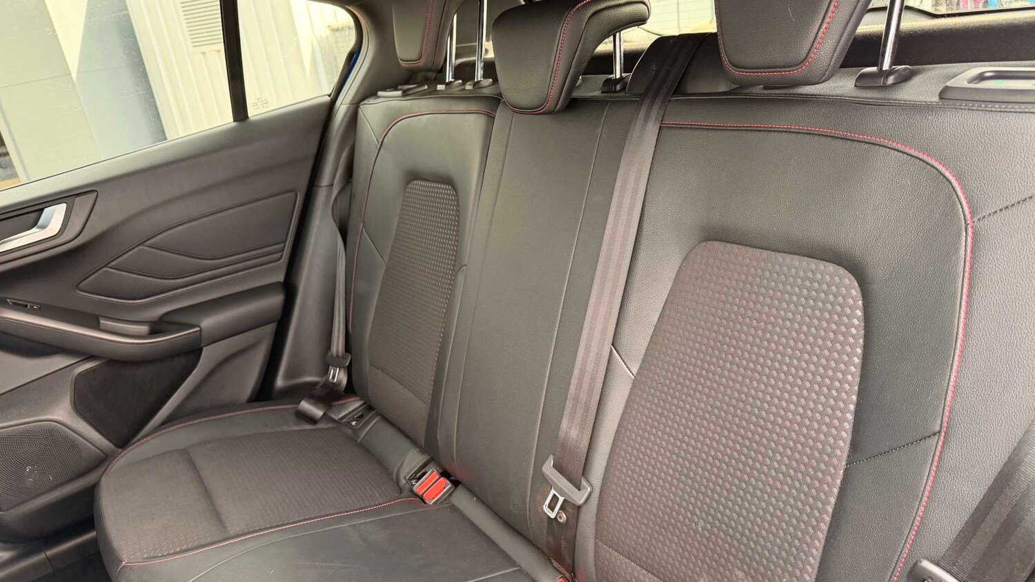 Used Ford Focus 2018 for sale - 77858482: Photo 8