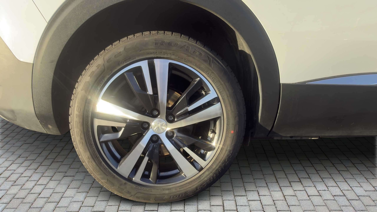 Used Peugeot 5008 2018 for sale - 77943031: Photo 17