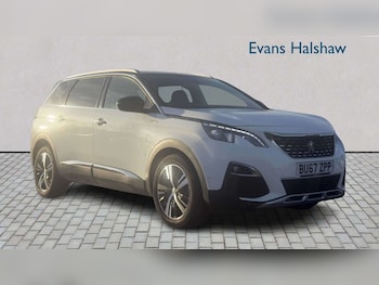 Used Peugeot 5008 2018 for sale - 77943031: Photo