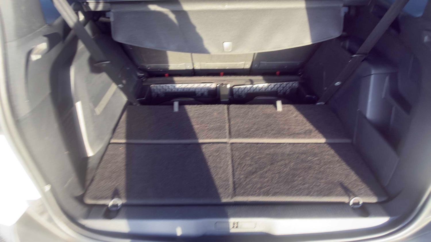 Used Peugeot 5008 2018 for sale - 77943031: Photo 6