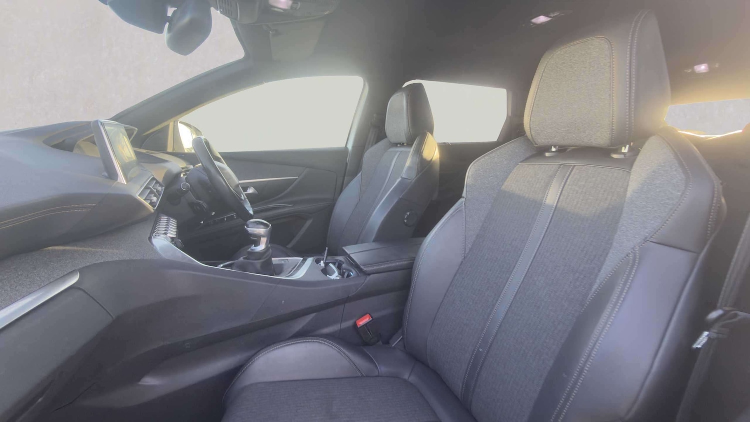 Used Peugeot 5008 2018 for sale - 77943031: Photo 9