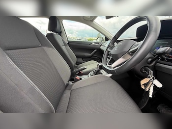 Used Volkswagen Taigo 2023 for sale - 78812343: Photo