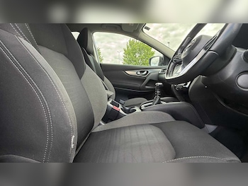 Used Nissan Qashqai 2017 for sale - 78551063: Photo