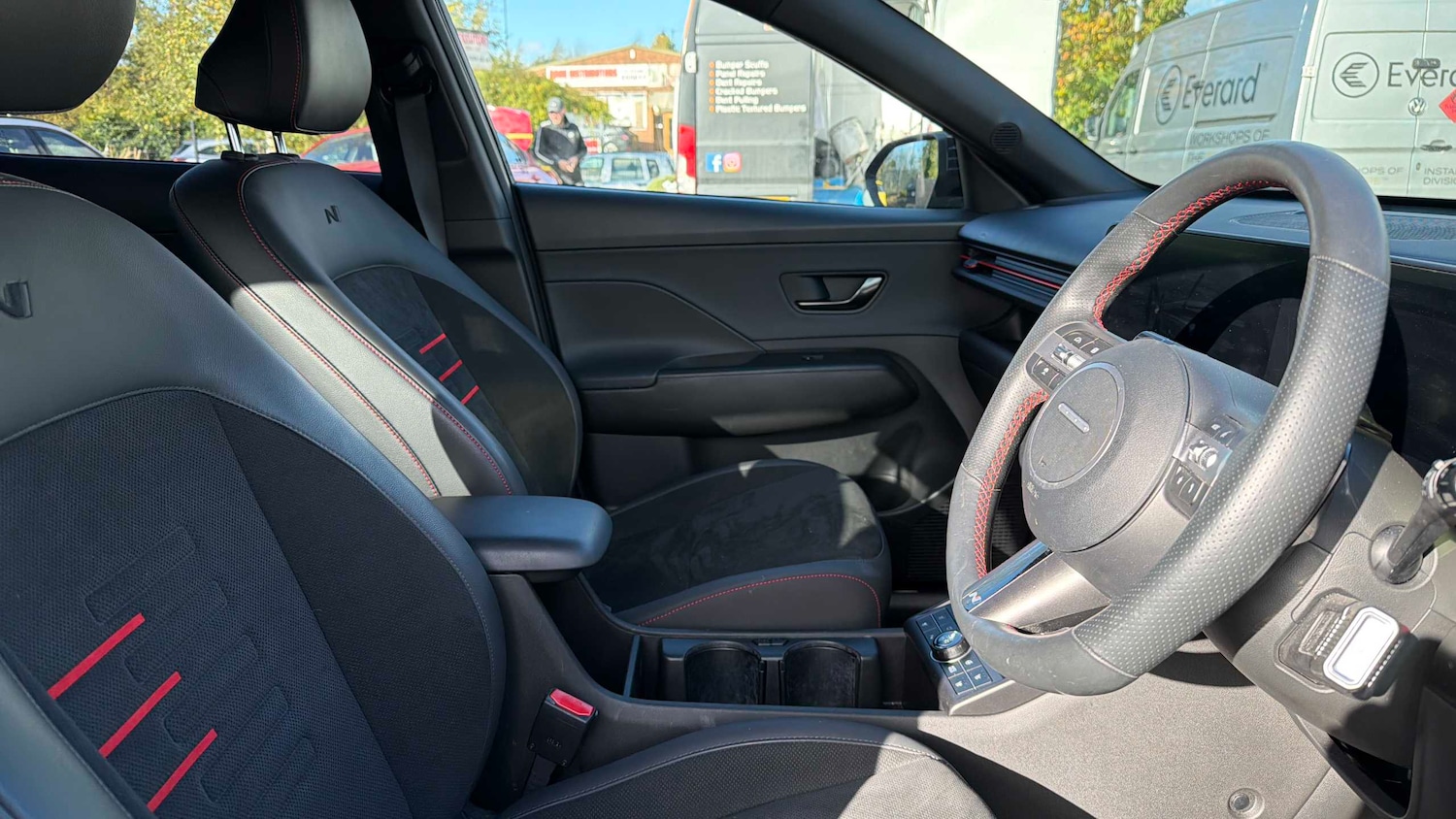 Used Hyundai KONA 2025 for sale - 77861166: Photo 3