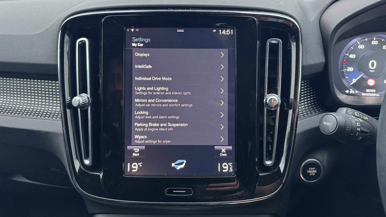 Used Volvo XC40 2021 for sale - 78063868: Photo 18