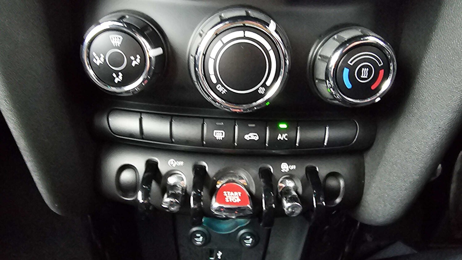 Used MINI Hatch 2019 for sale - 77857143: Photo 15