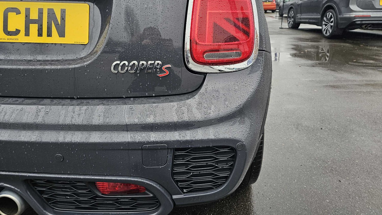 Used MINI Hatch 2019 for sale - 77857143: Photo 19