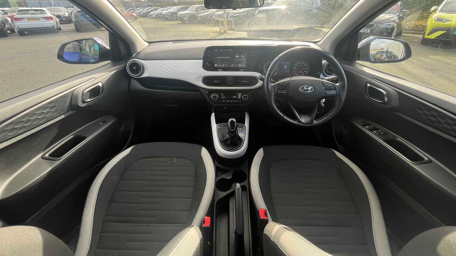 Used Hyundai i10 2022 for sale - 77859301: Photo 12