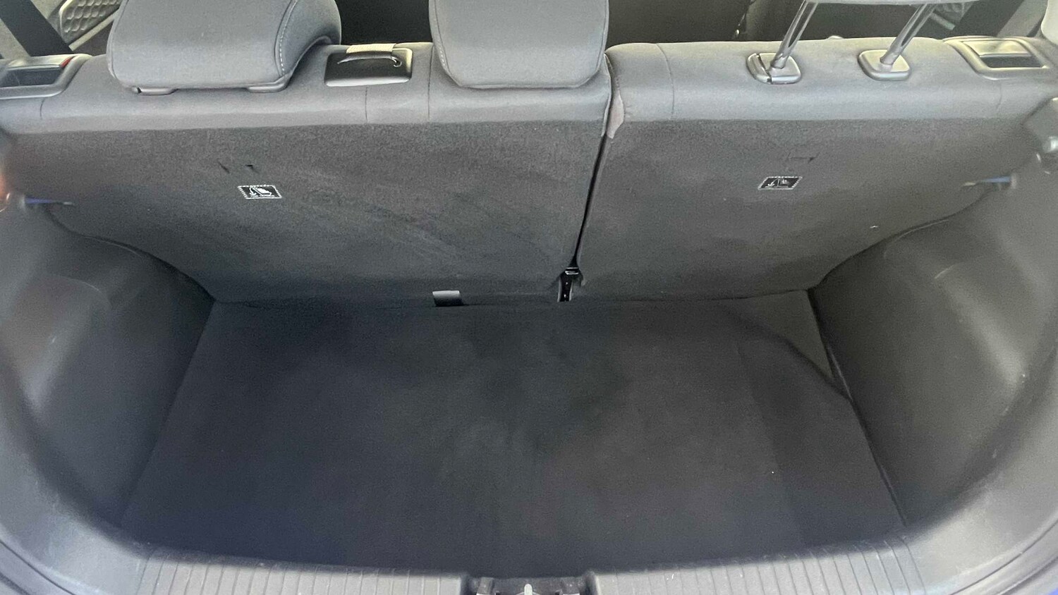 Used Hyundai i10 2022 for sale - 77859301: Photo 6