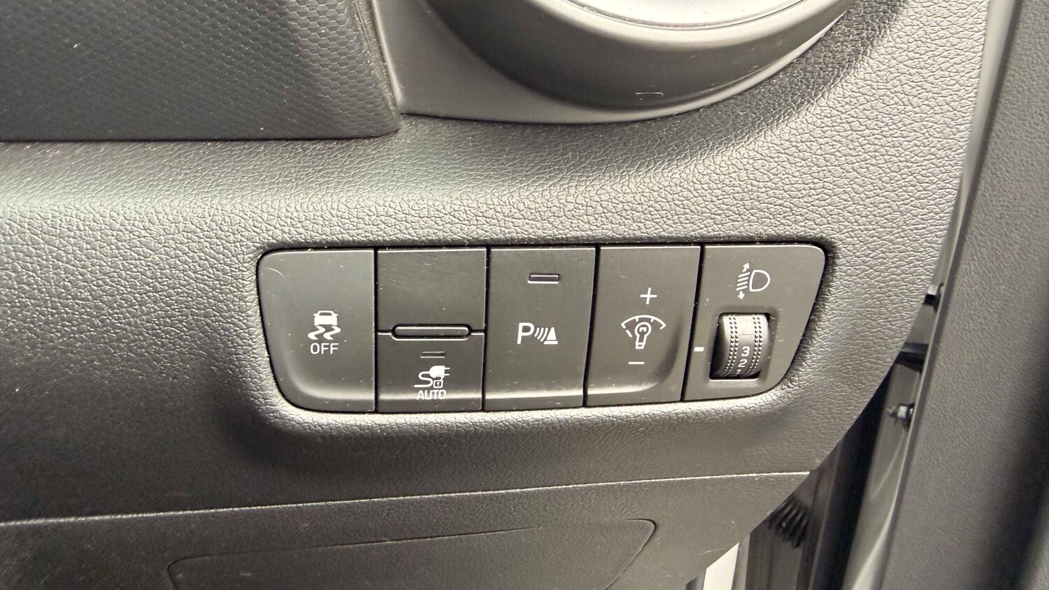 Used Hyundai KONA for sale - 77858218: Photo 25