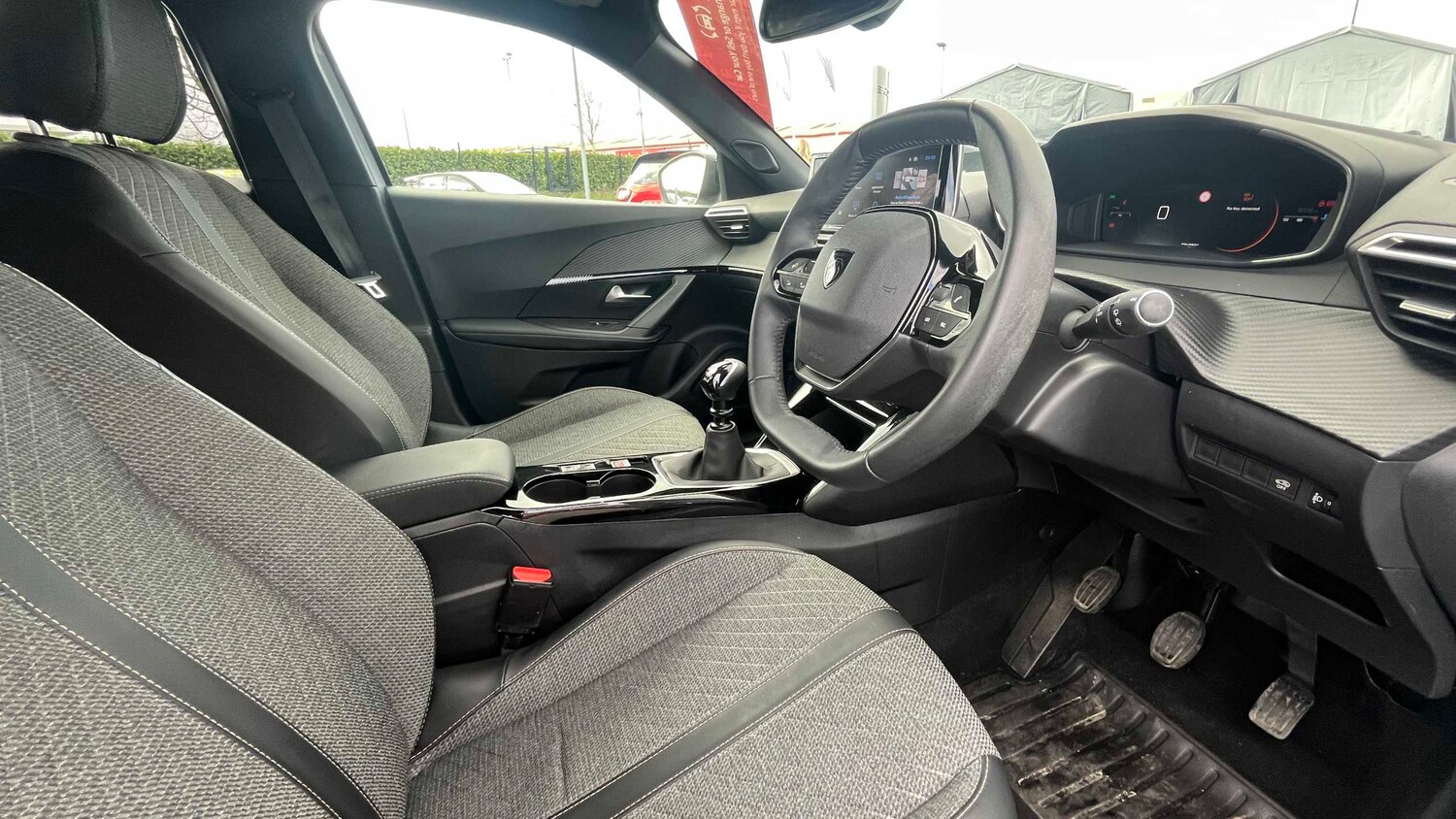 Used Peugeot 2008 for sale - 77860814: Photo 13