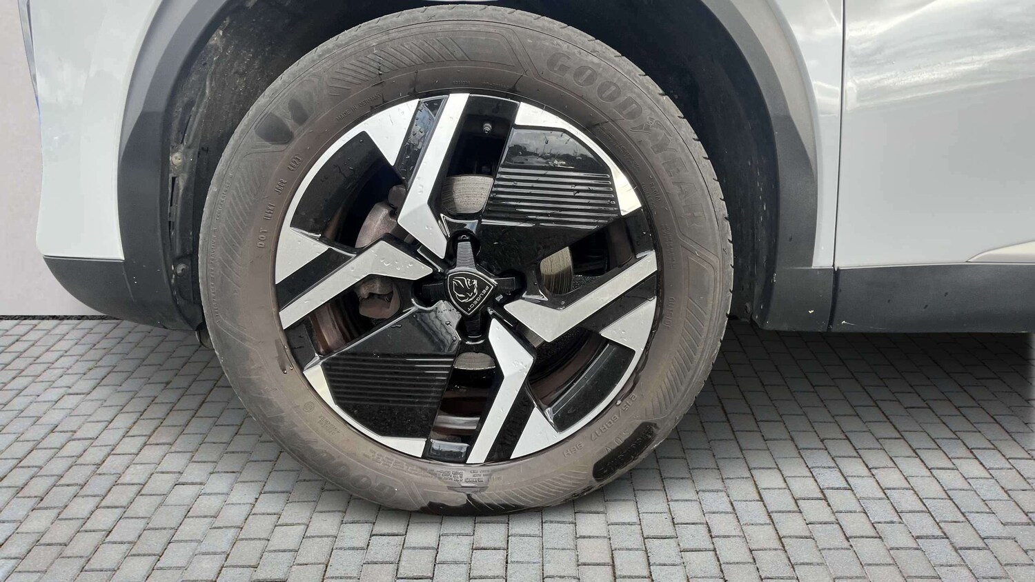 Used Peugeot 2008 for sale - 77860814: Photo 6