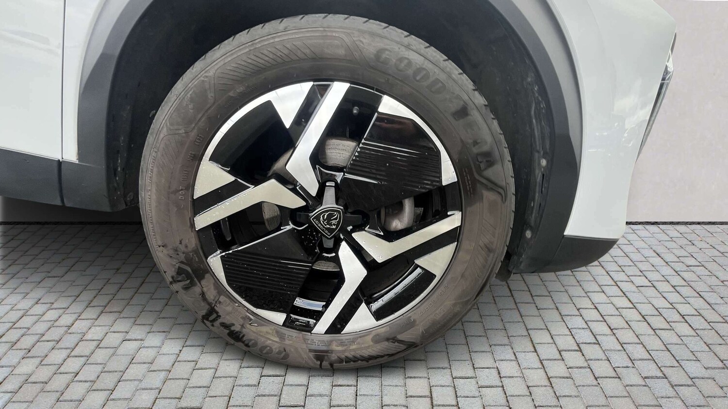 Used Peugeot 2008 for sale - 77860814: Photo 7