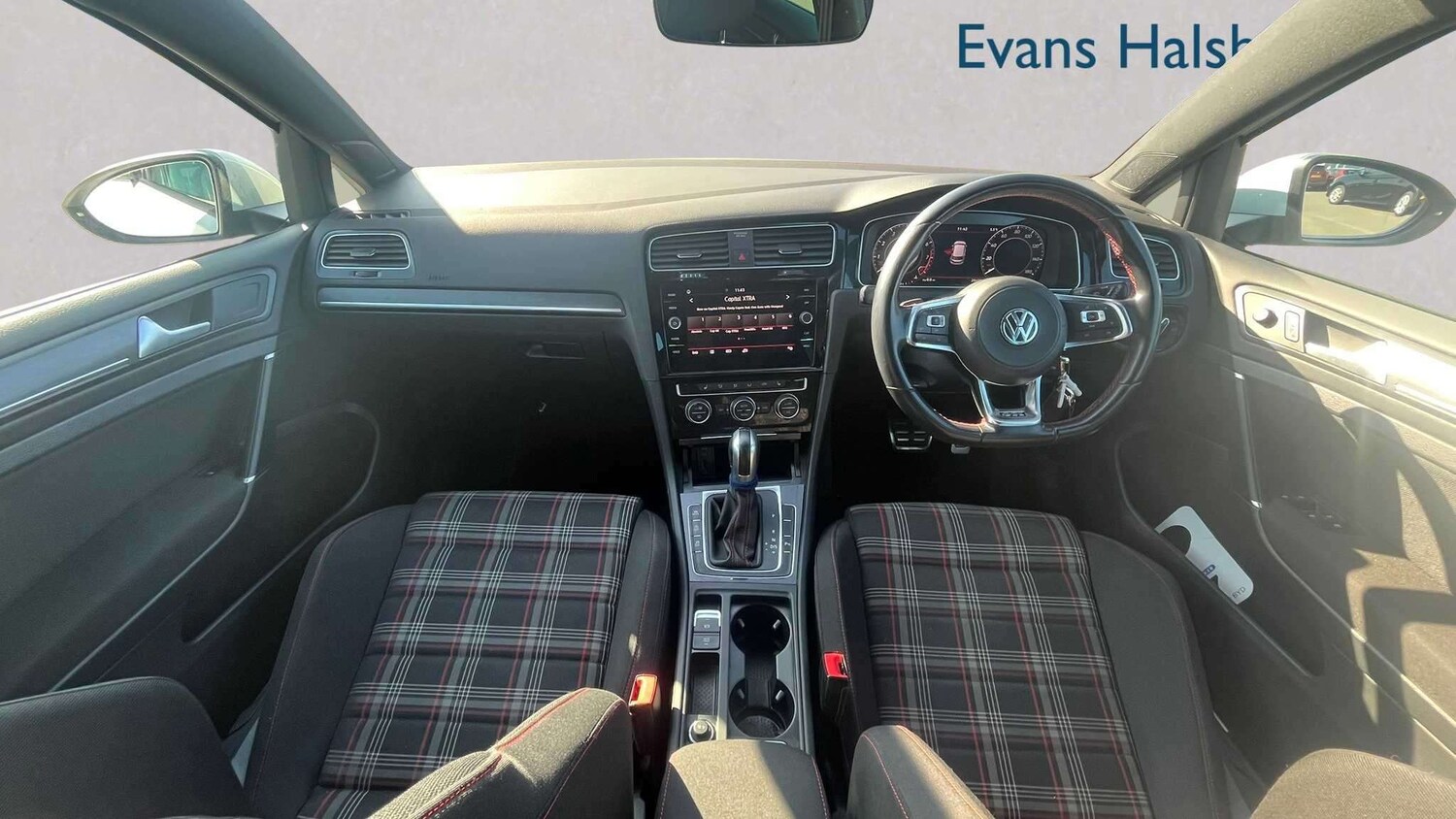 Used Volkswagen Golf 2019 for sale - 77894442: Photo 11