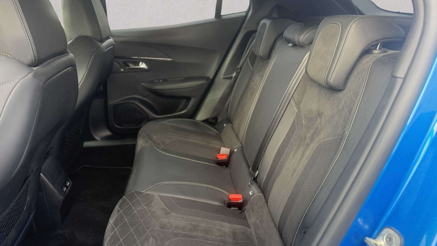 Used Peugeot 2008 2022 for sale - 77858984: Photo 10