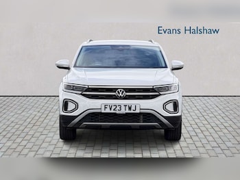 Used Volkswagen T-Roc 2023 for sale - 79593165: Photo