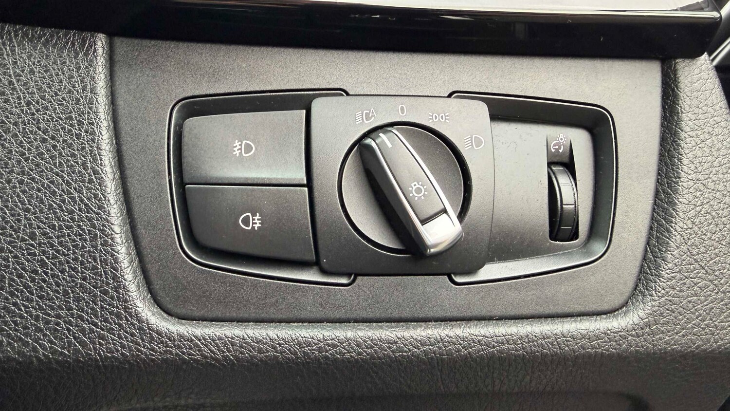 Used BMW 3 Series for sale - 77860935: Photo 22