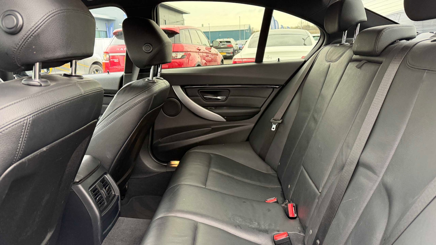 Used BMW 3 Series for sale - 77860935: Photo 9