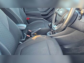 Used Ford Fiesta 2022 for sale - 78129634: Photo