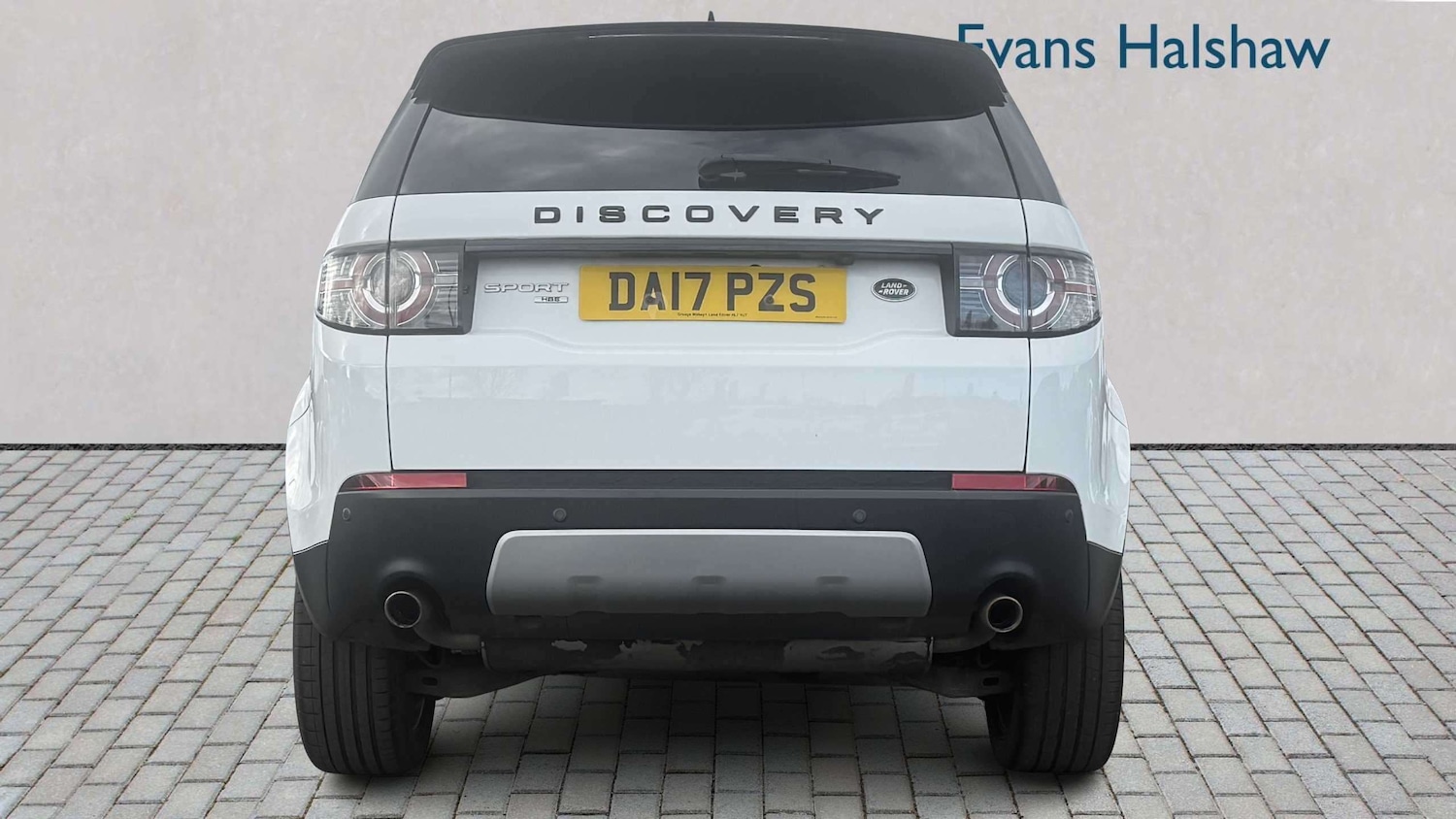 Used Land Rover Discovery Sport 2017 for sale - 77943328: Photo 4