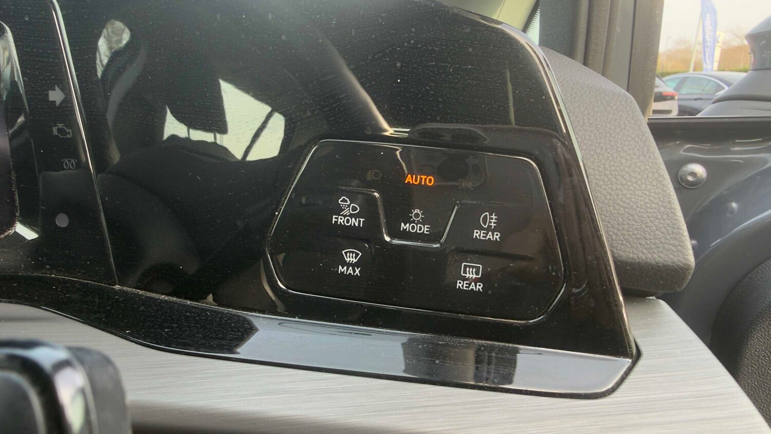 Used Volkswagen Golf for sale - 77861438: Photo 20