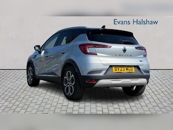 Used Renault Captur 2023 for sale - 78465189: Photo