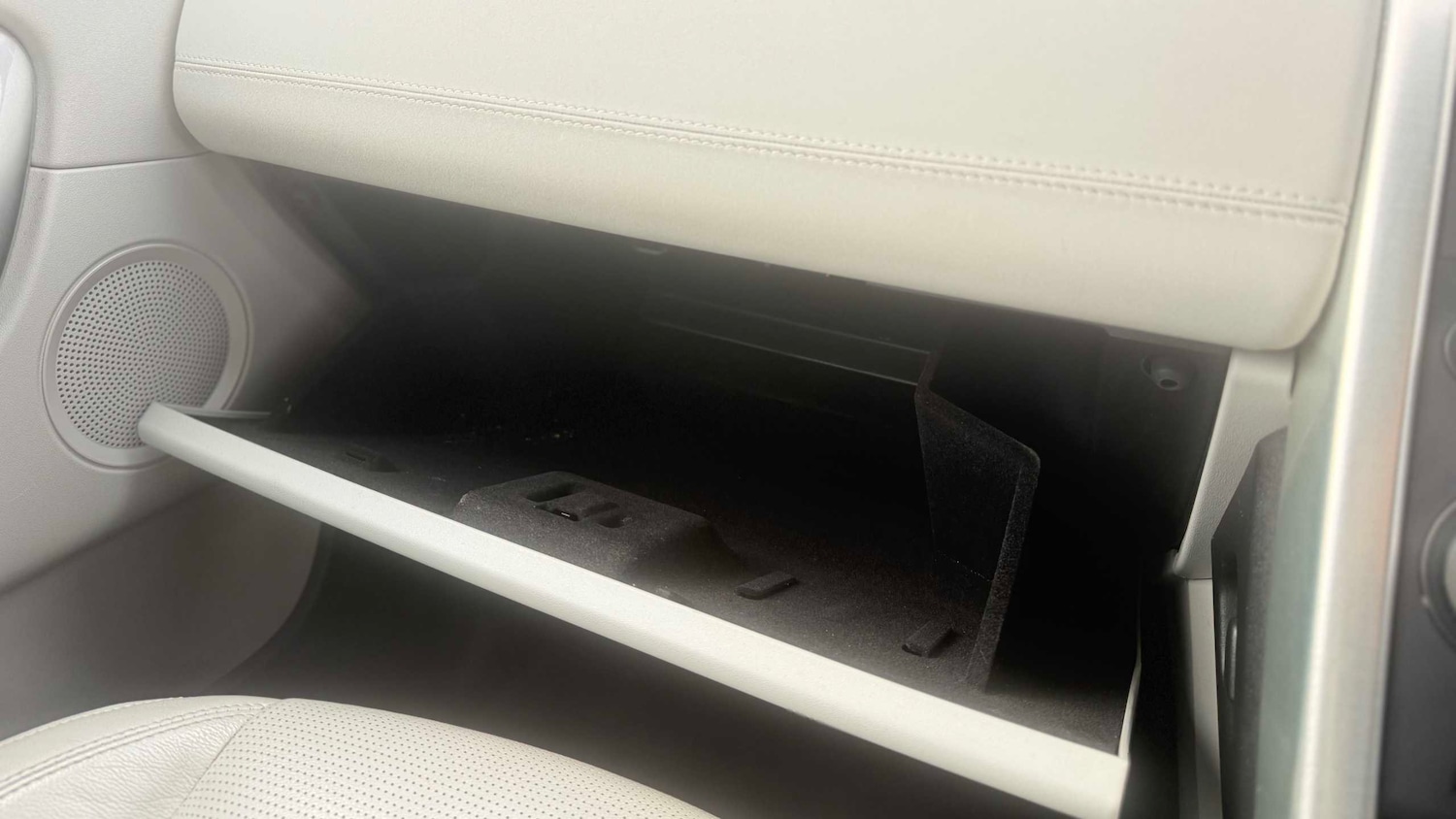 Used Land Rover Discovery Sport for sale - 77861086: Photo 16