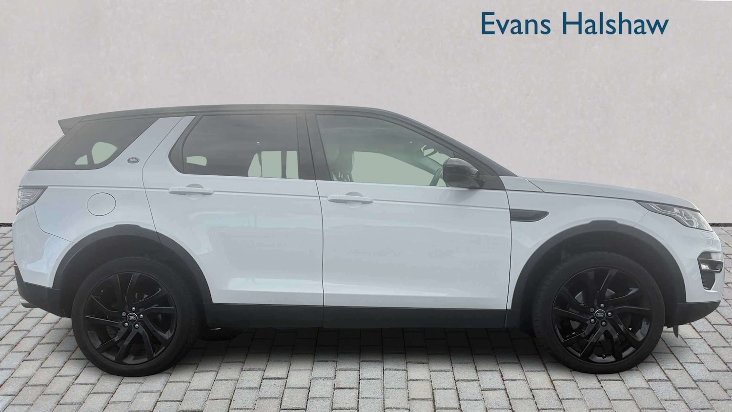 Used Land Rover Discovery Sport for sale - 77861086: Photo 3