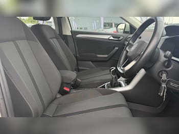 Used Volkswagen T-Roc 2023 for sale - 79648725: Photo