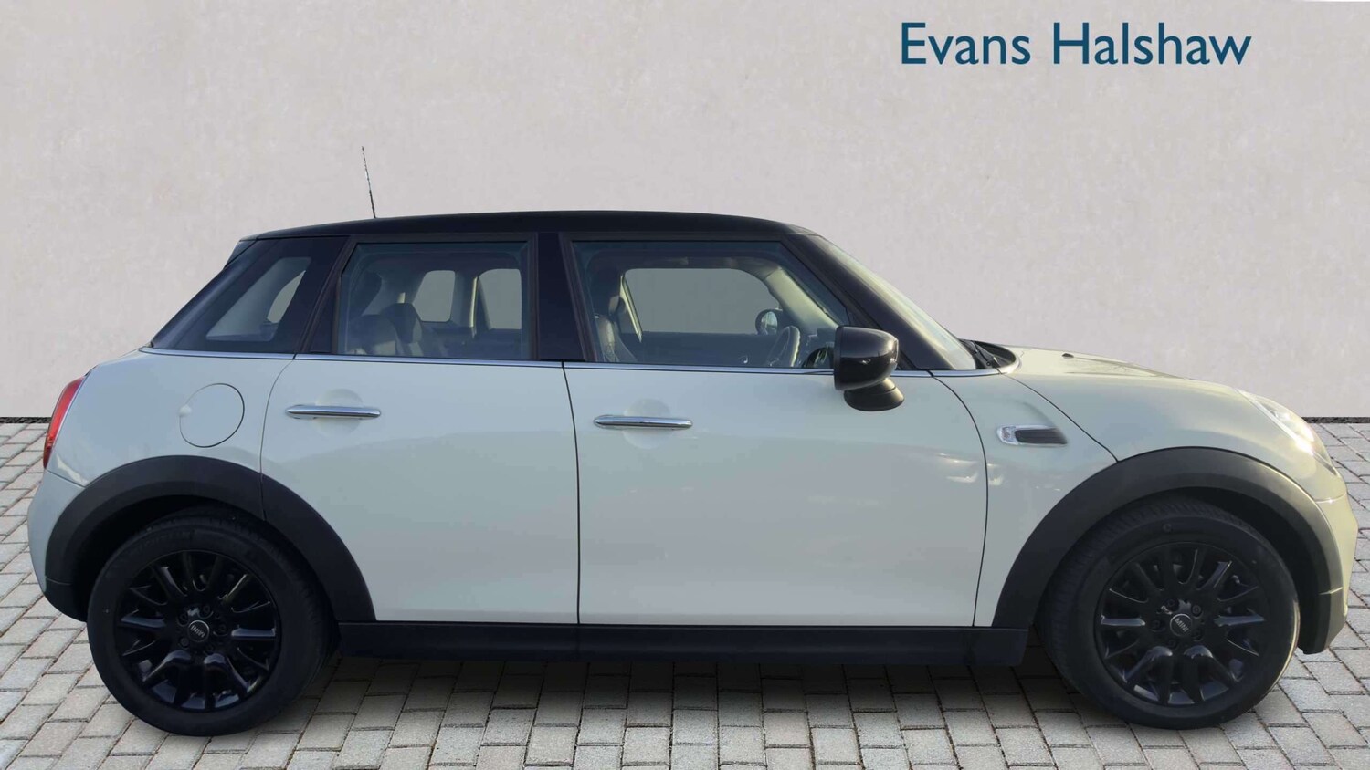 Used MINI Hatch 2019 for sale - 78052106: Photo 10