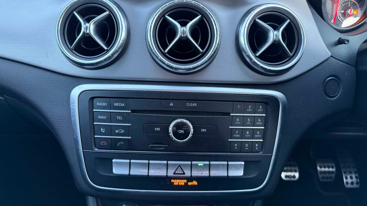 Used Mercedes-Benz CLA for sale - 77859401: Photo 15