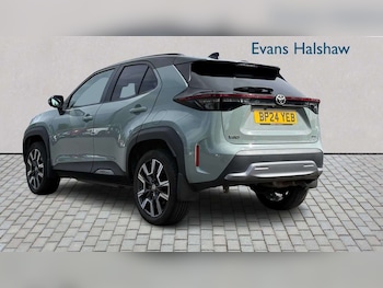 Used Toyota Yaris Cross 2024 for sale - 78857539: Photo