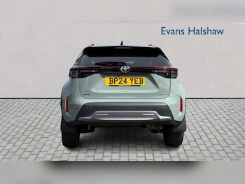 Used Toyota Yaris Cross 2024 for sale - 78857539: Photo