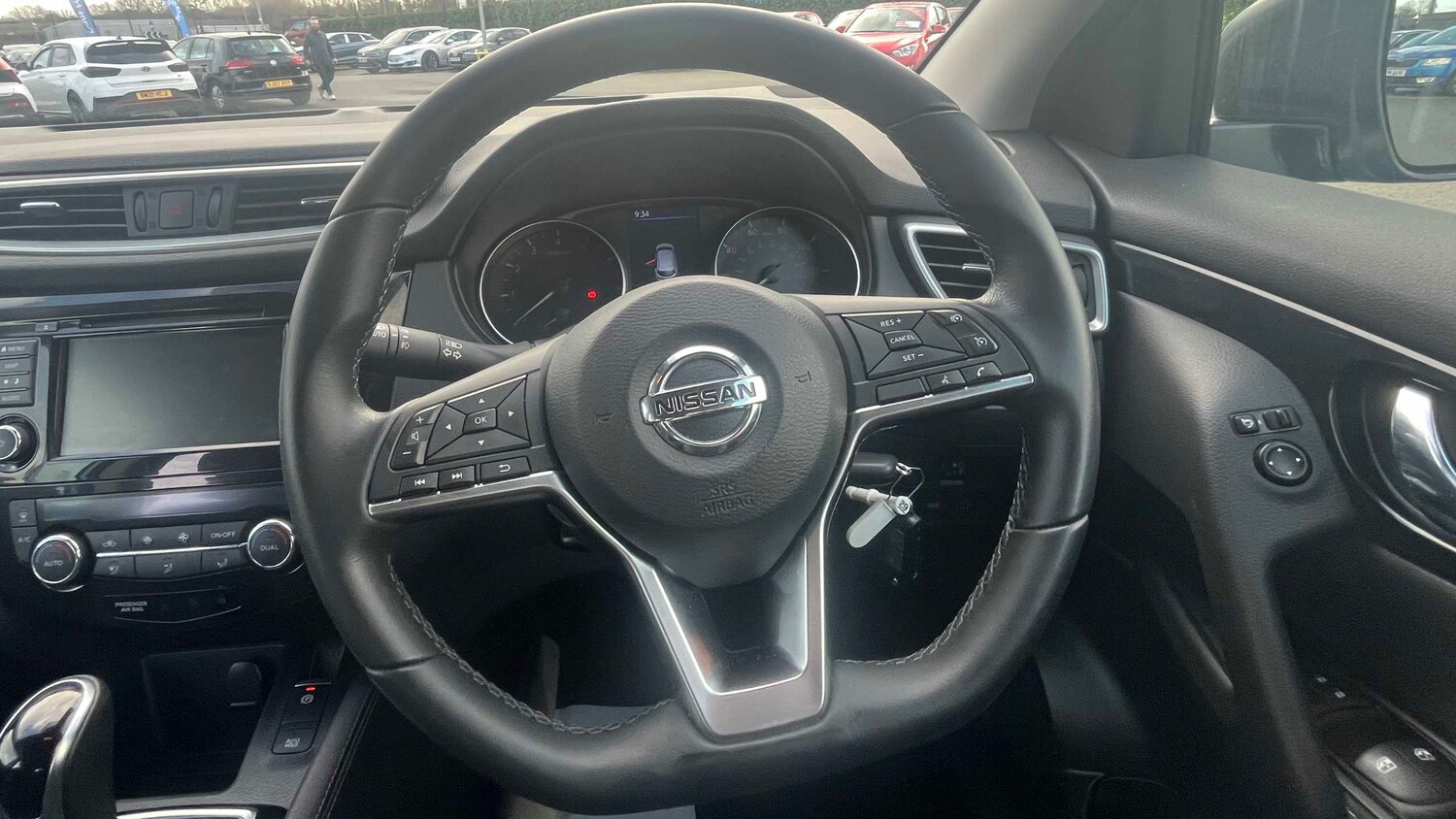 Used Nissan Qashqai for sale - 77859802: Photo 14