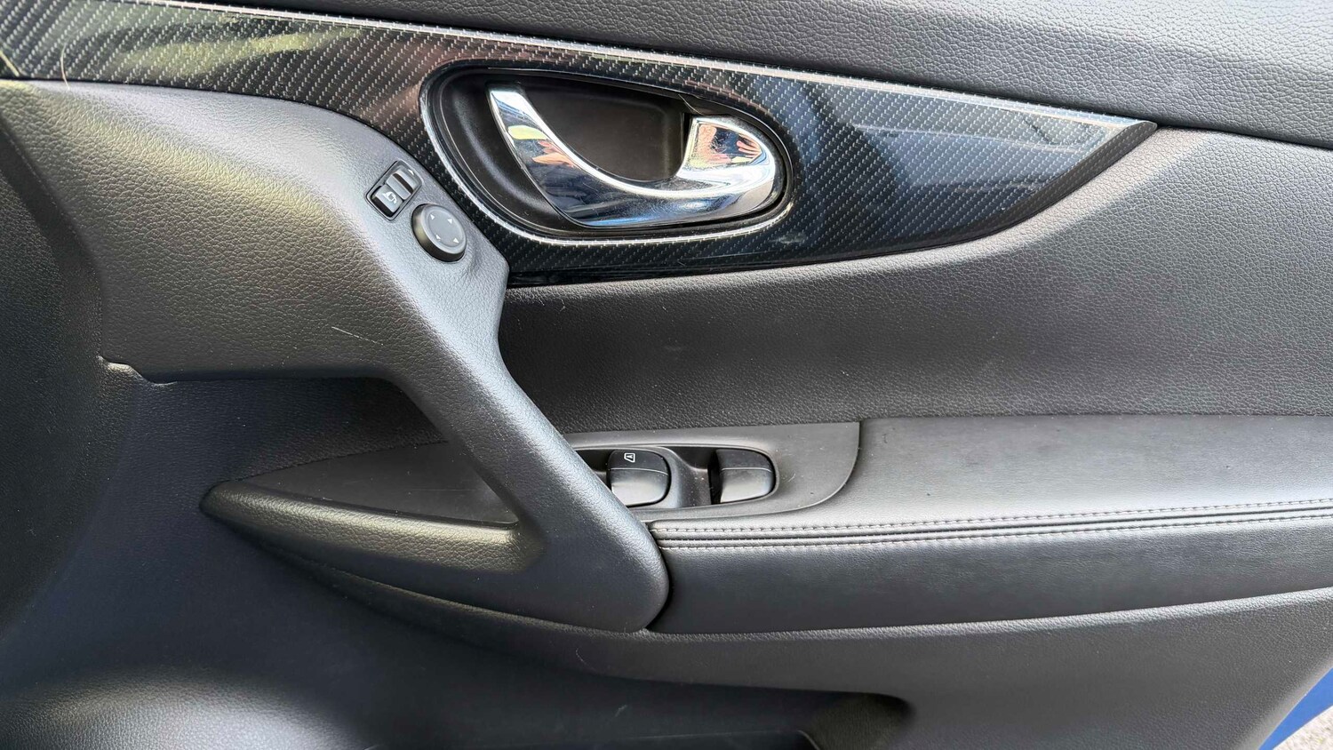 Used Nissan X-Trail for sale - 77860596: Photo 23