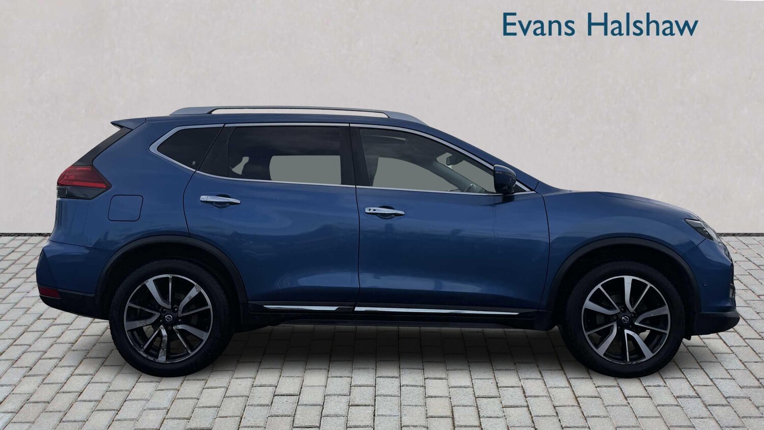 Used Nissan X-Trail for sale - 77860596: Photo 6