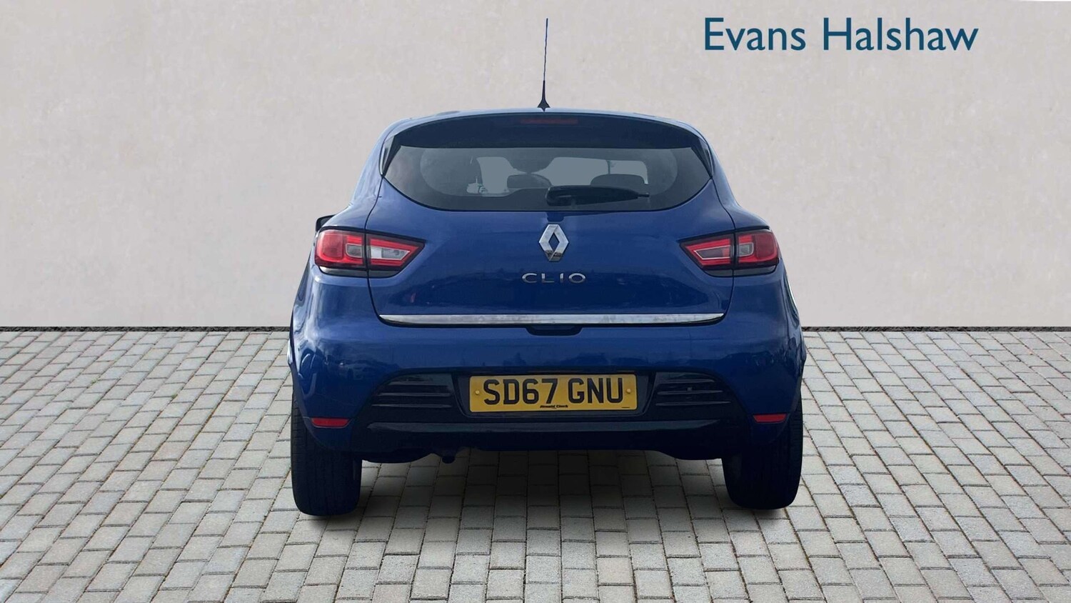 Used Renault Clio 2017 for sale - 78137522: Photo 11