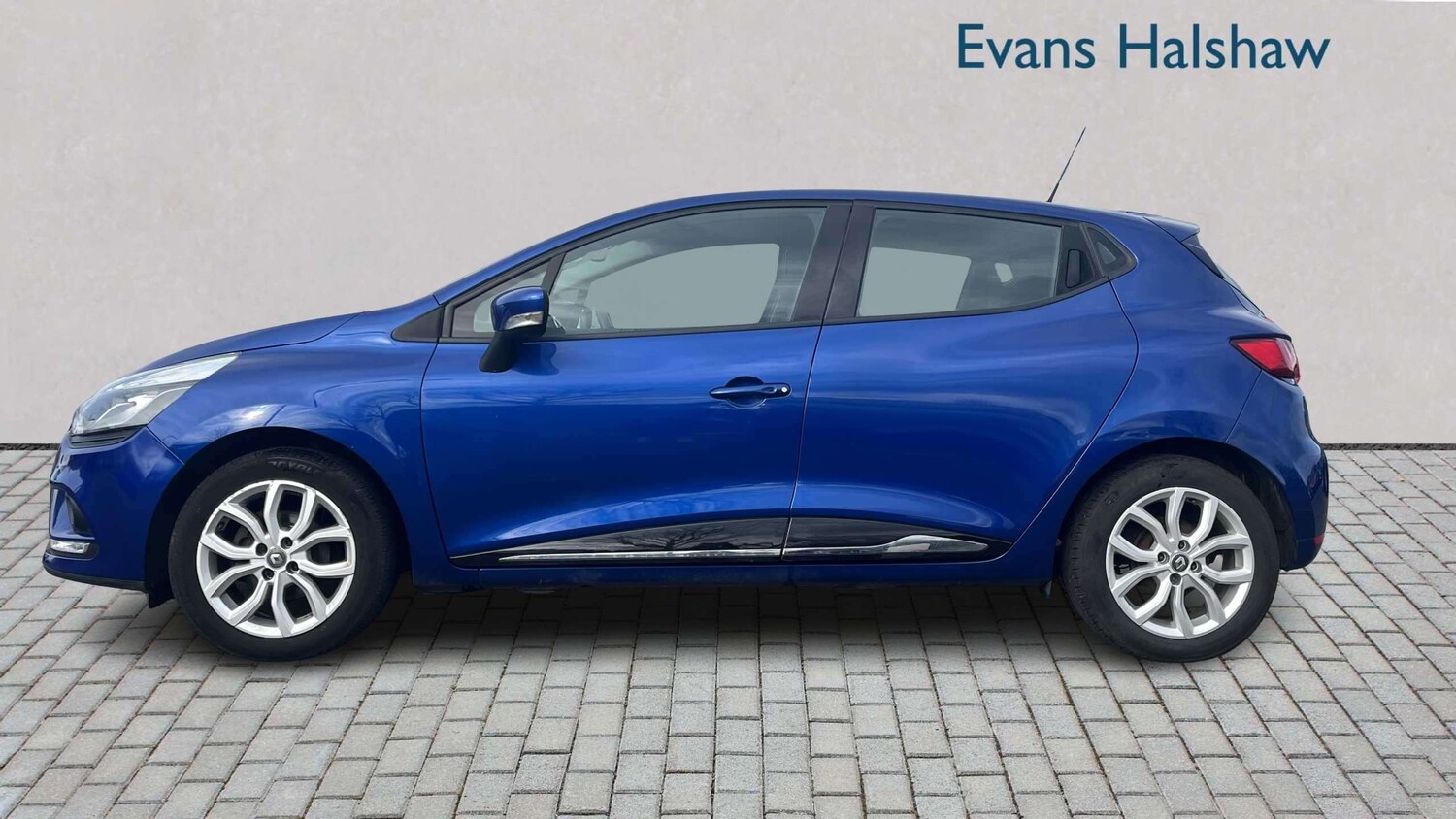 Used Renault Clio 2017 for sale - 78137522: Photo 13