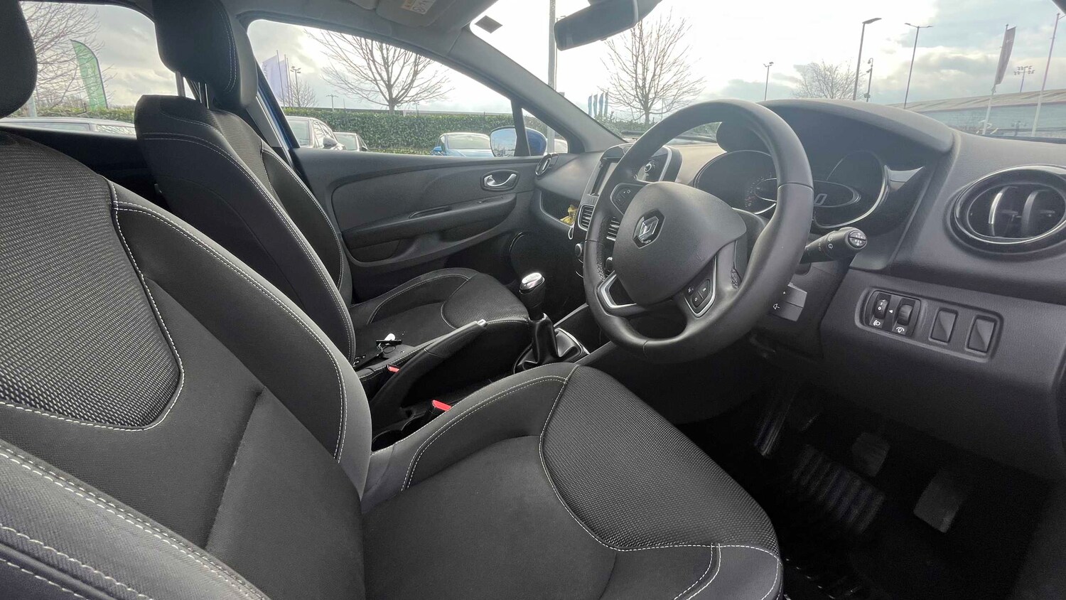 Used Renault Clio 2017 for sale - 78137522: Photo 19