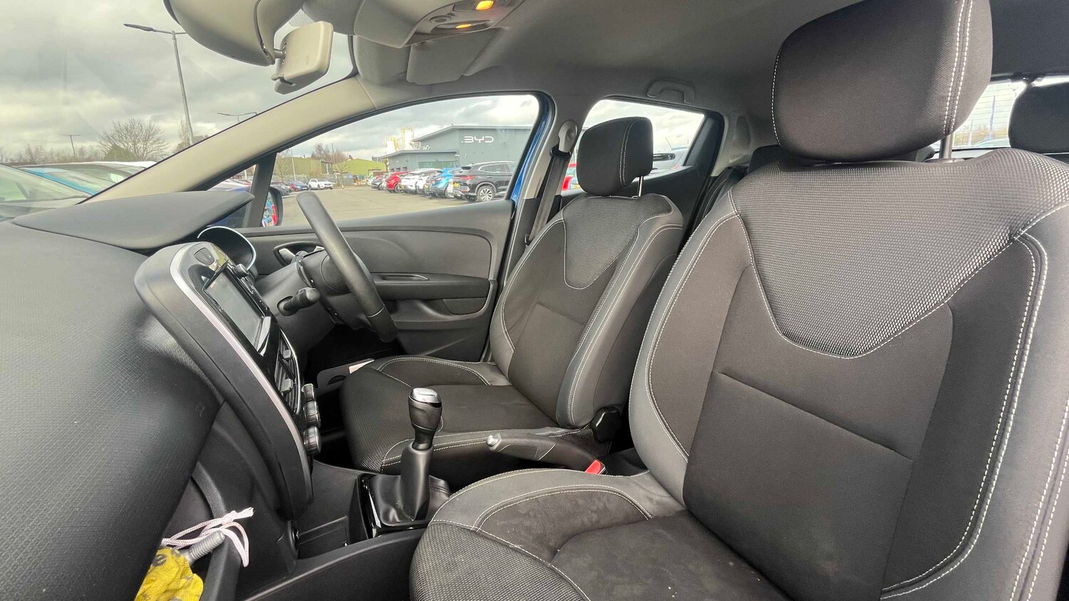 Used Renault Clio 2017 for sale - 78137522: Photo 20