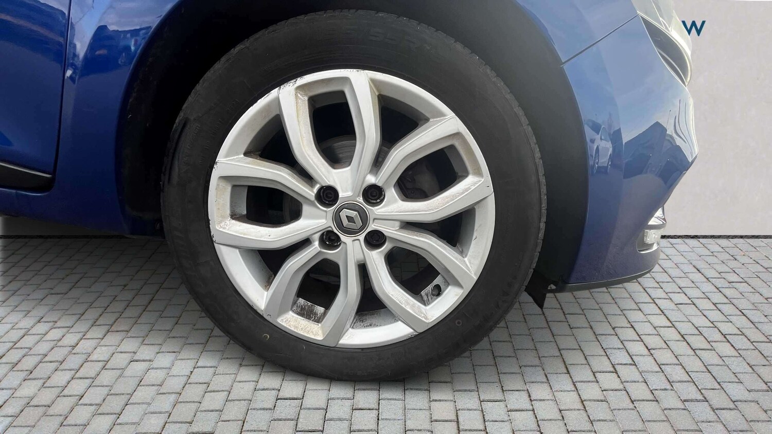 Used Renault Clio 2017 for sale - 78137522: Photo 8