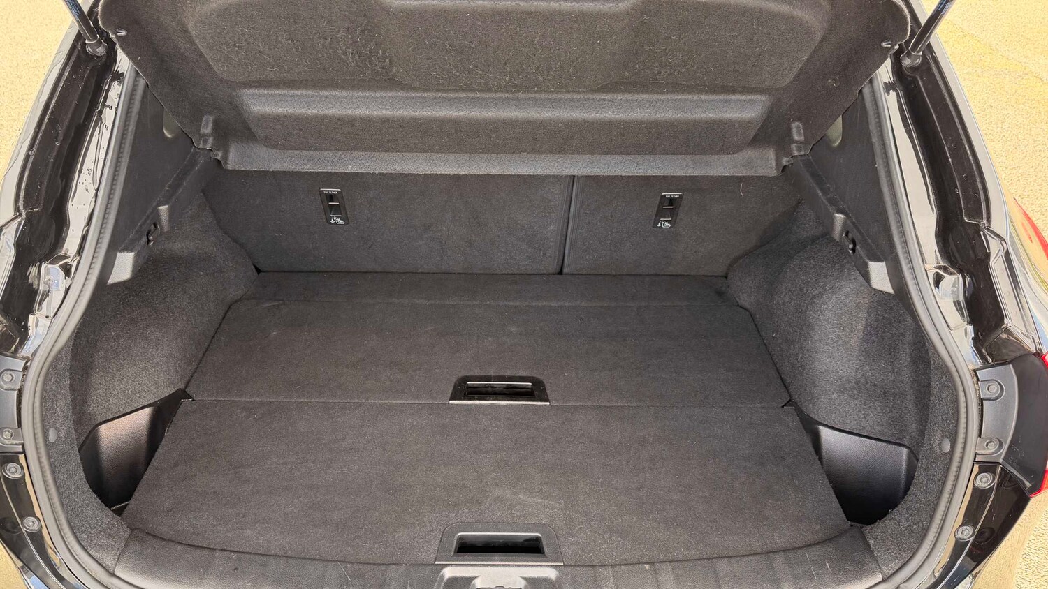 Used Nissan Qashqai for sale - 77858570: Photo 11