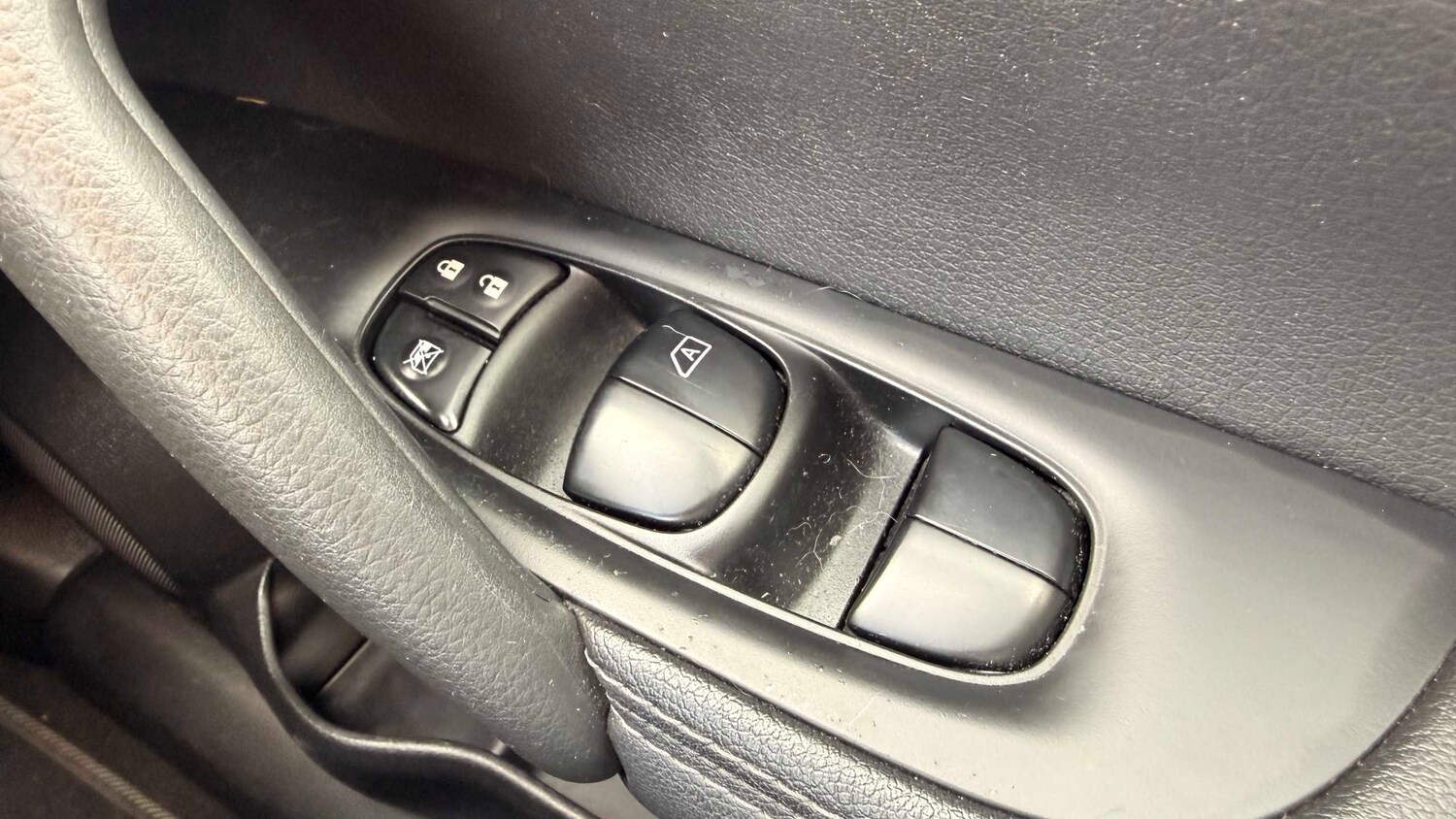 Used Nissan Qashqai for sale - 77858570: Photo 26