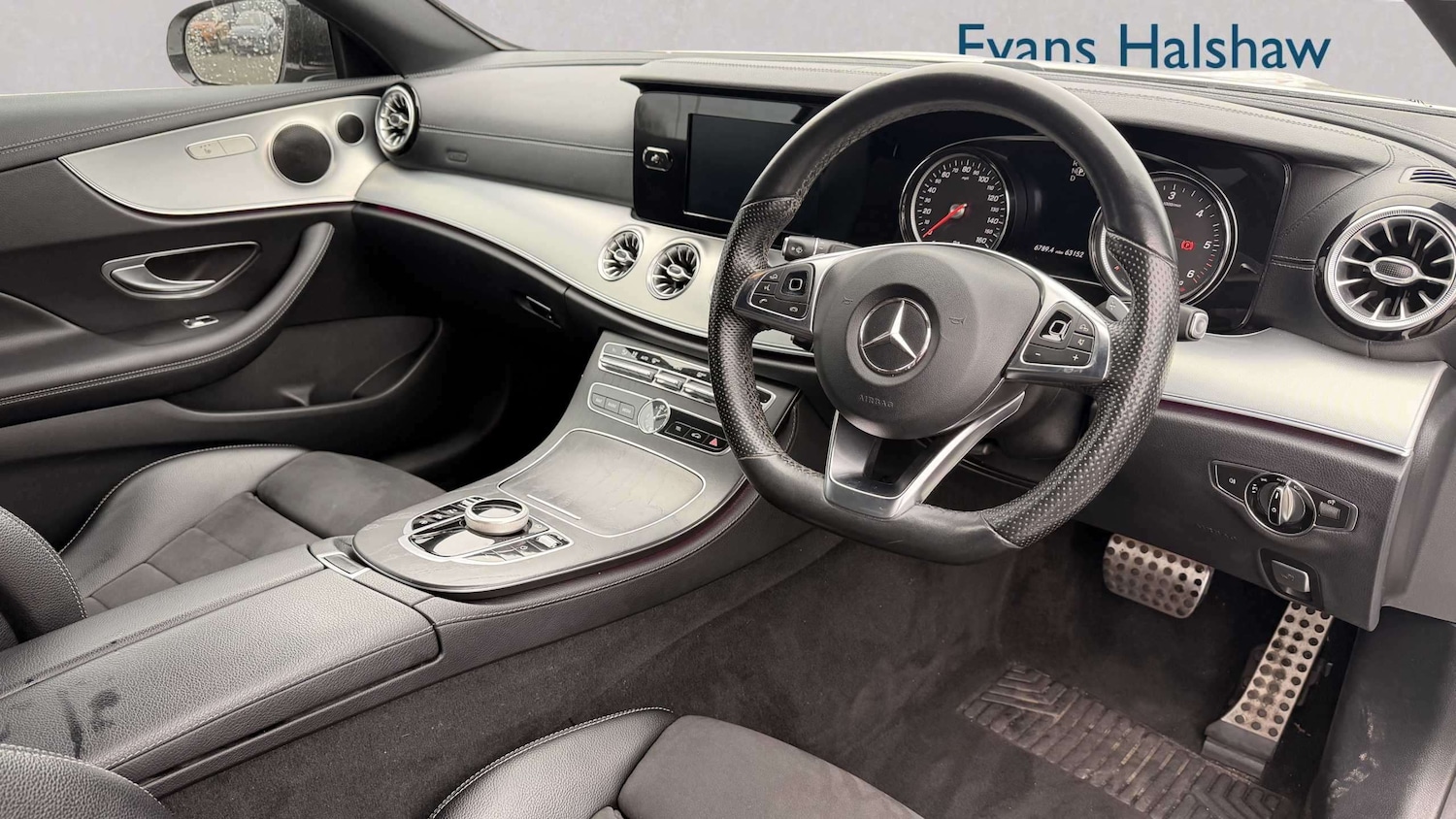 Used Mercedes-Benz E Class for sale - 77861982: Photo 3