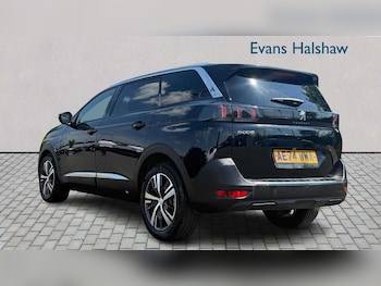 Used Peugeot 5008 2024 for sale - 79014936: Photo