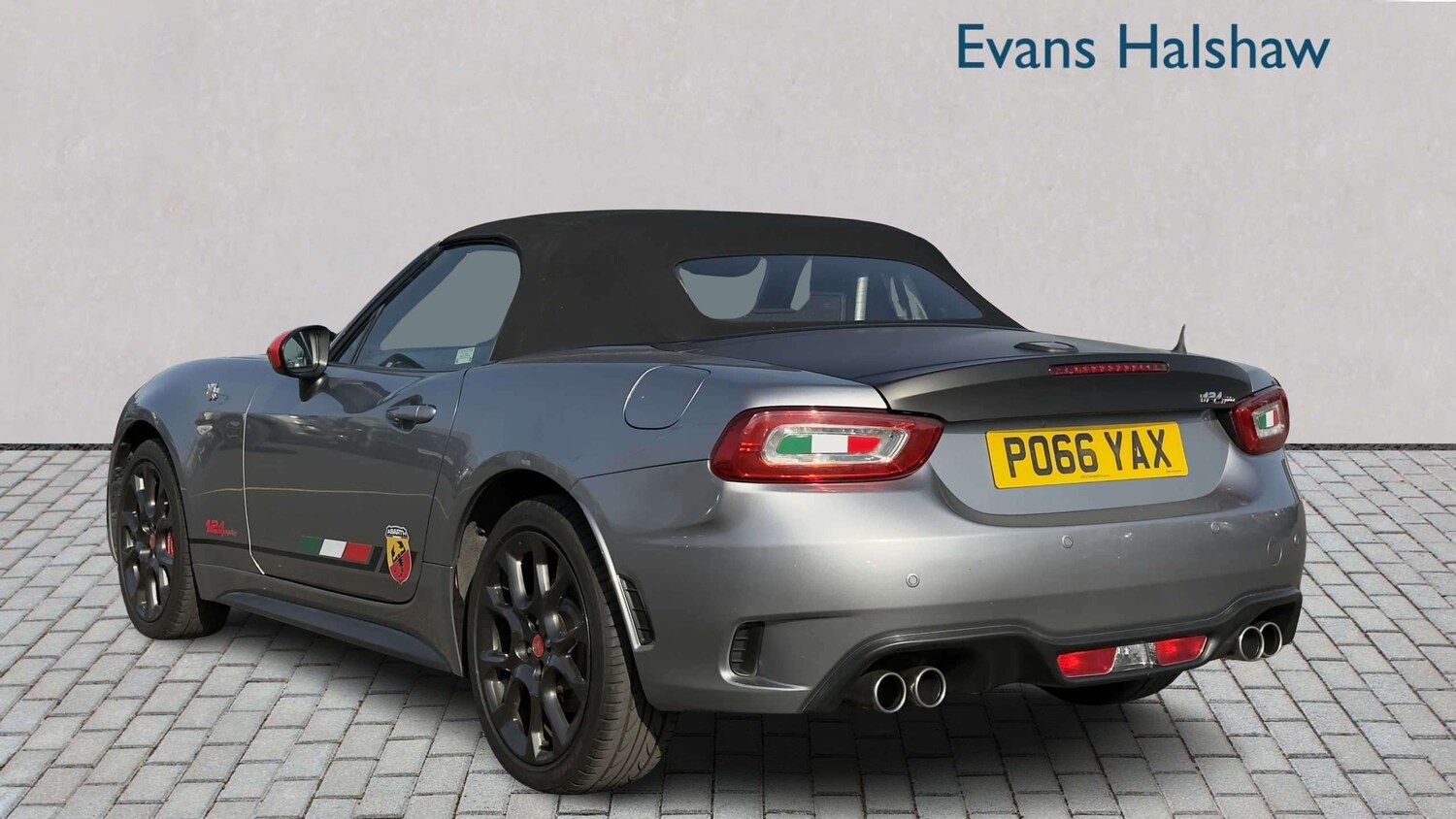 Used Abarth 124 Spider 2016 for sale - 78221242: Photo 17