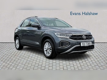 Used Volkswagen T-Roc 2023 for sale - 78949545: Photo