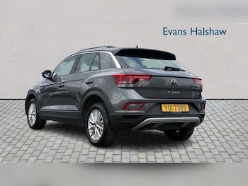 Used Volkswagen T-Roc 2023 for sale - 78949545: Photo