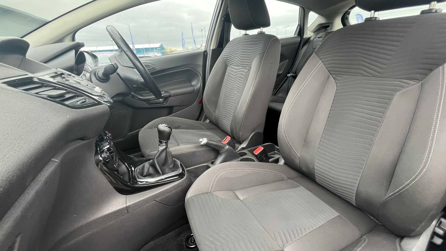 Used Ford Fiesta 2017 for sale - 78024130: Photo 10