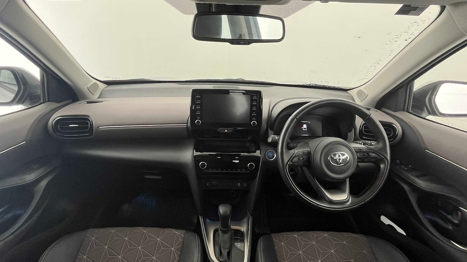 Used Toyota Yaris Cross for sale - 77861403: Photo 12